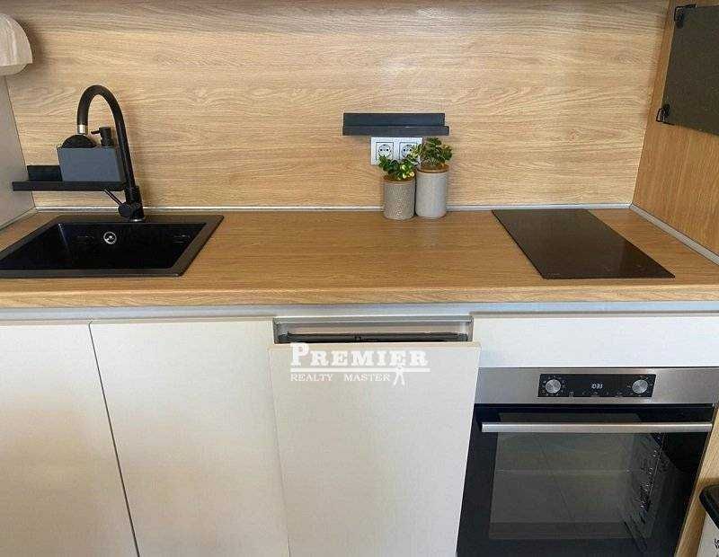 Продава се Двустаен апартамент в к.к. Слънчев бряг - 50 кв.м за 2100 €/кв.м - Снимка #2