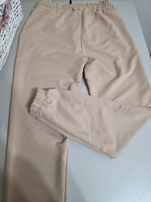 Nike pantaloni noi marimea M