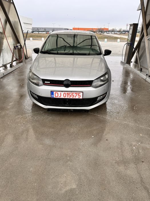 Volkswagen polo 6r 2015