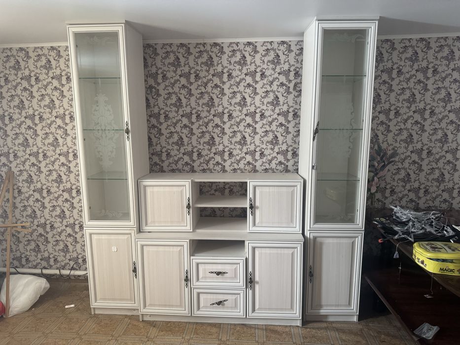 Сервант для посуды