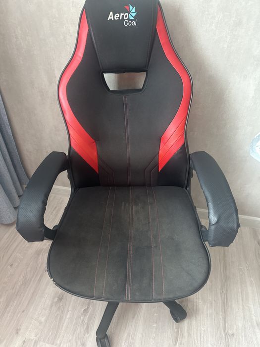 Кресло игровое до 120 киллограм