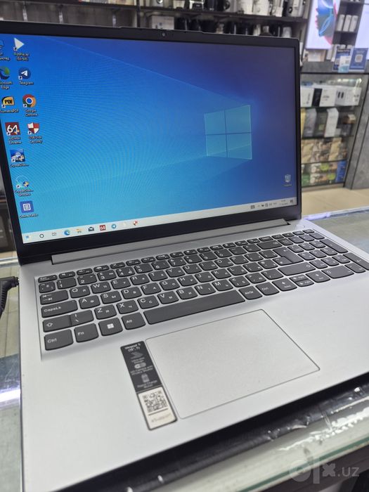IdeaPad 1 15IGL7 Laptop - Type 82V7