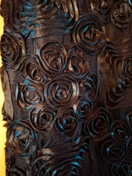 Rochita ocazie noua, neagra