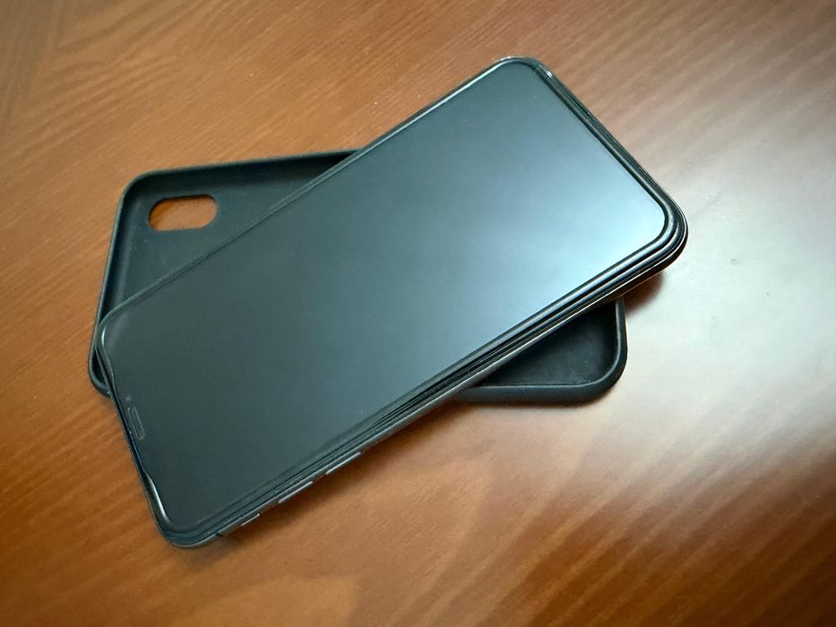 iPhone X и iPhone 12 pro max 256 gb