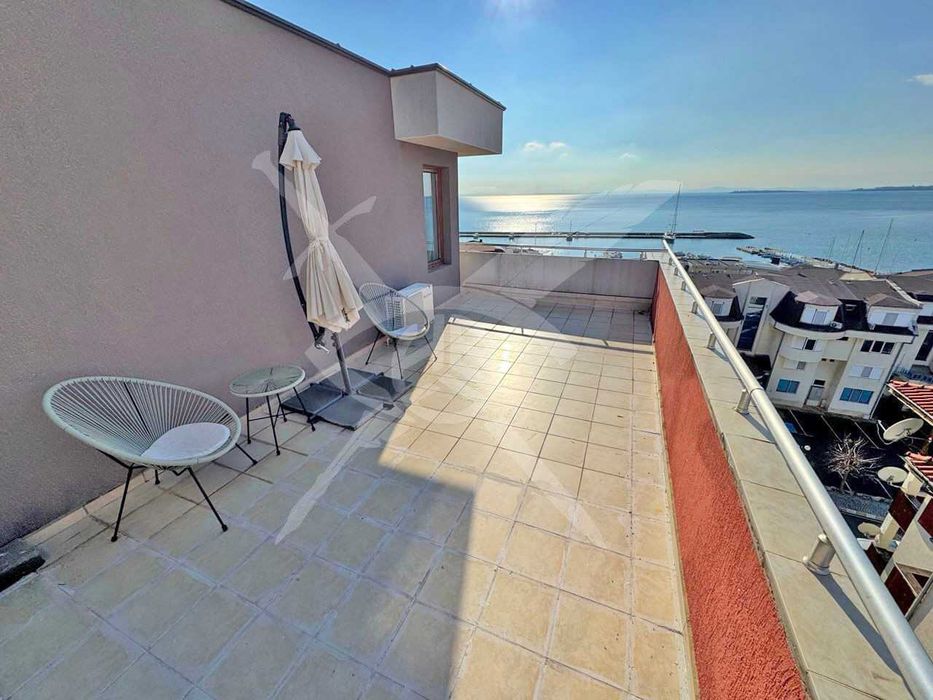 Тристаен - Свети влас