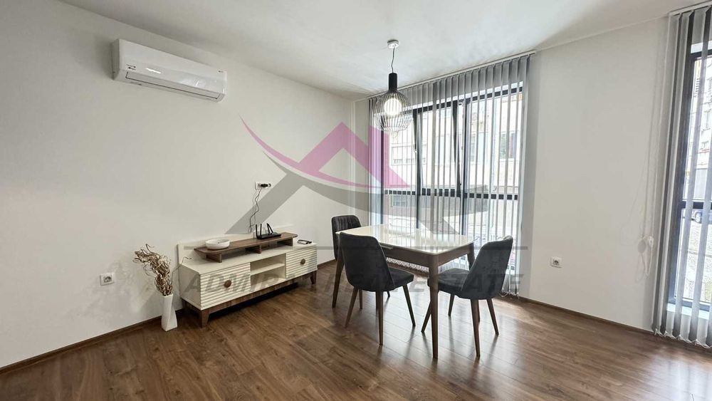 Дава се под наем Двустаен апартамент в Варна, ЖП Гара - 50 кв.м за 600 € - Снимка #2