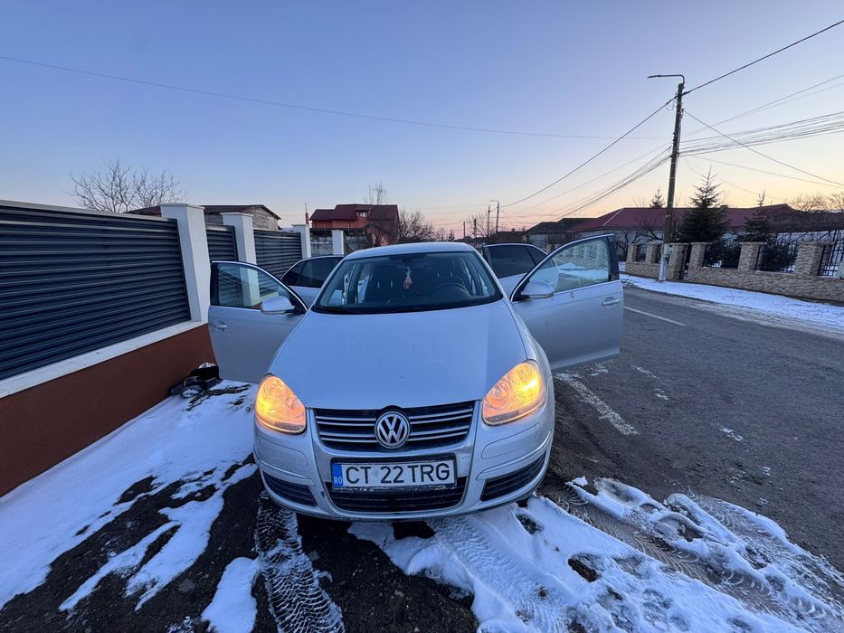 Volkswagen Jetta 1.9 TDI 105 CP Dublu Climatronic