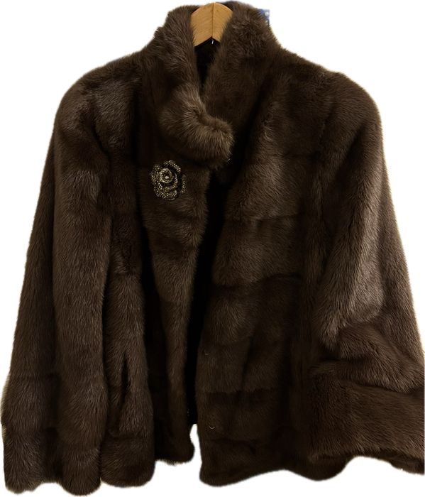 Продается норковая шуба!