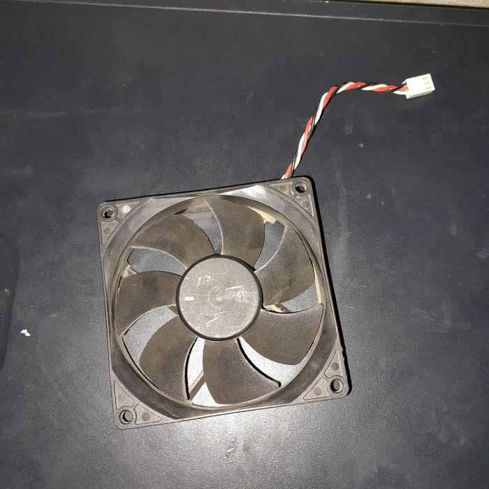 Продам 2 кулерра