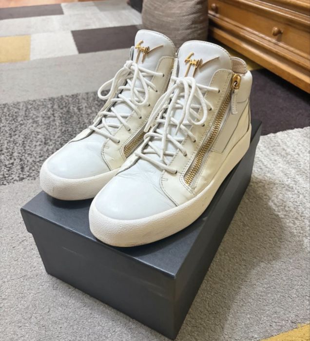 Giuseppe Zanotti 44
