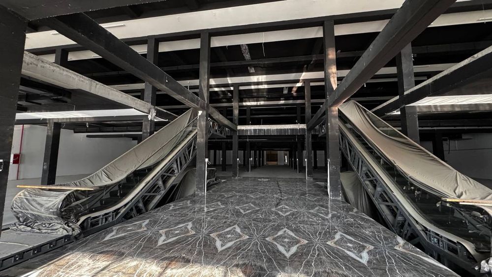 Продается Здание  11.000м2 4х этажное