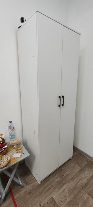Шкаф. Отличное состояние.  25.000