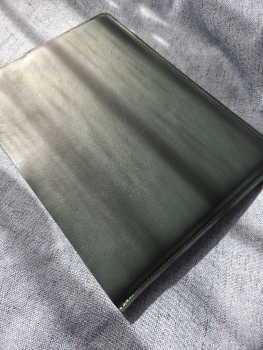 Macbook Air 13" husă din piele naturală