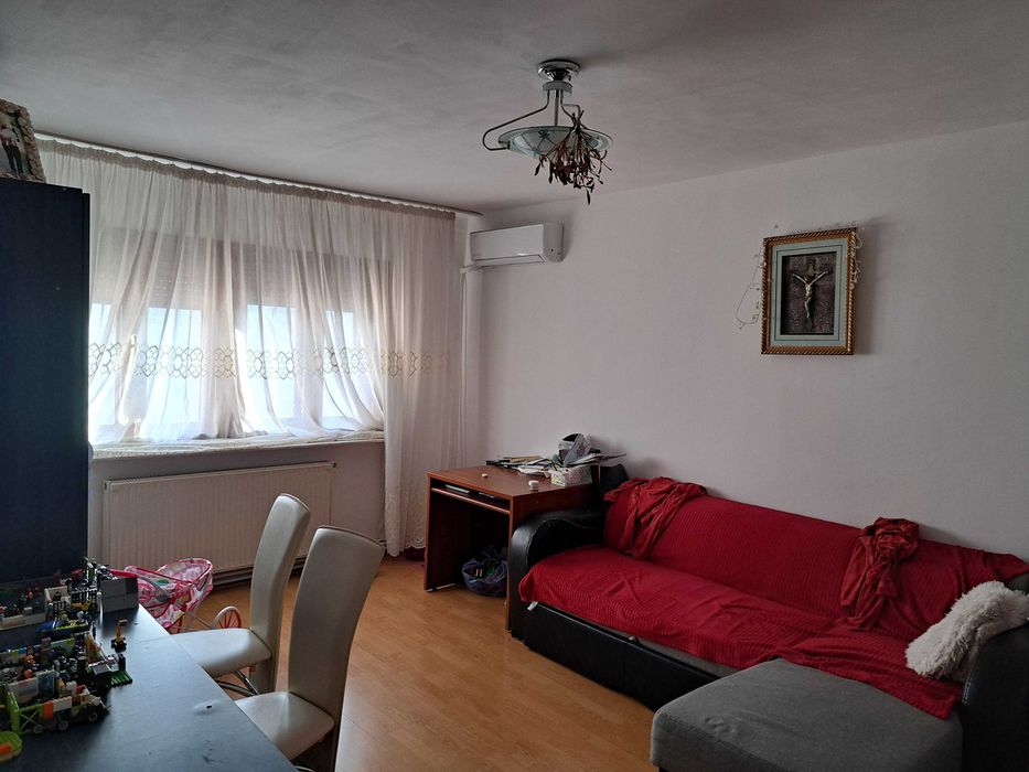 Apartament 4 camere  langa  PARCUL ROMANESCU