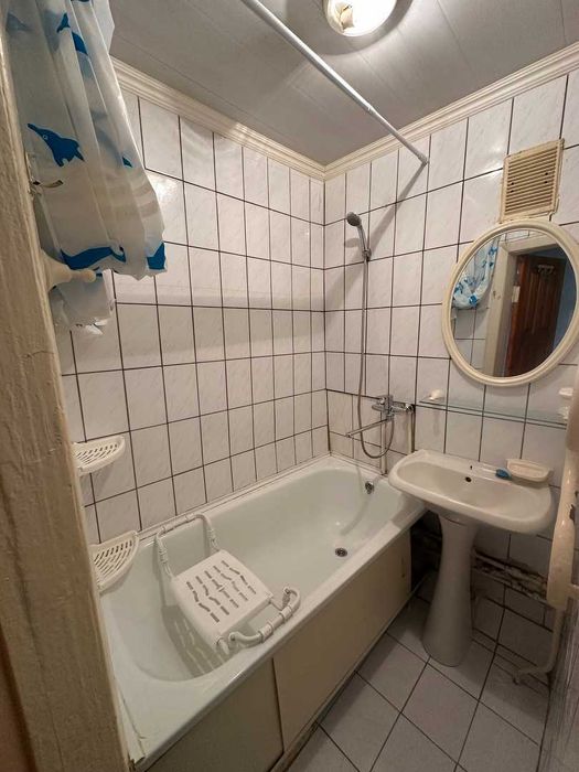 Продается 2х комнатная в Центре города