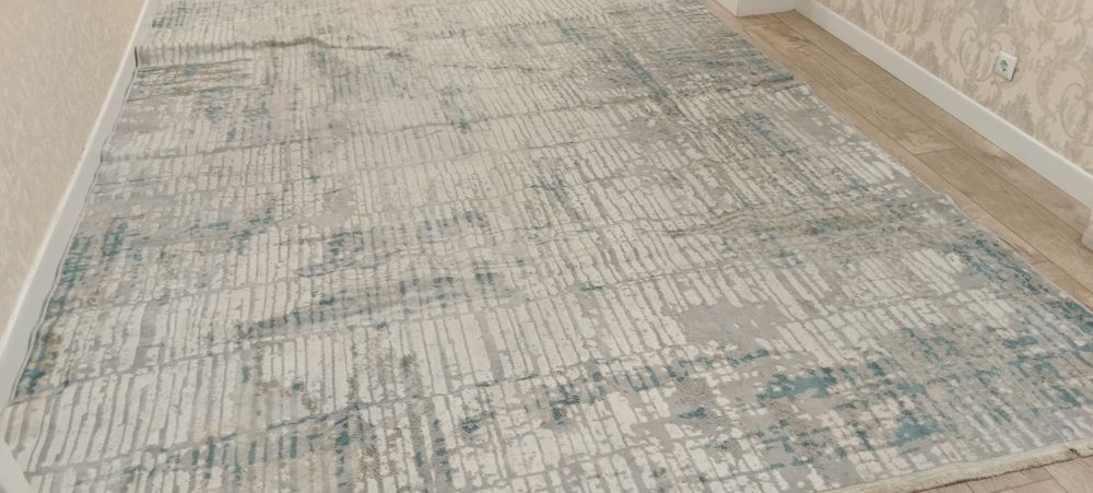 Ковры турецкие б.у по 10000