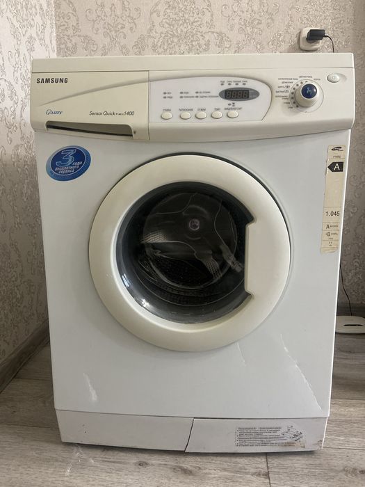 Продам стиральную  машинку автомат