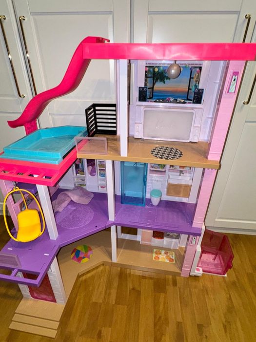 Set de joaca Barbie Dreamhouse - Casa de vis suprema