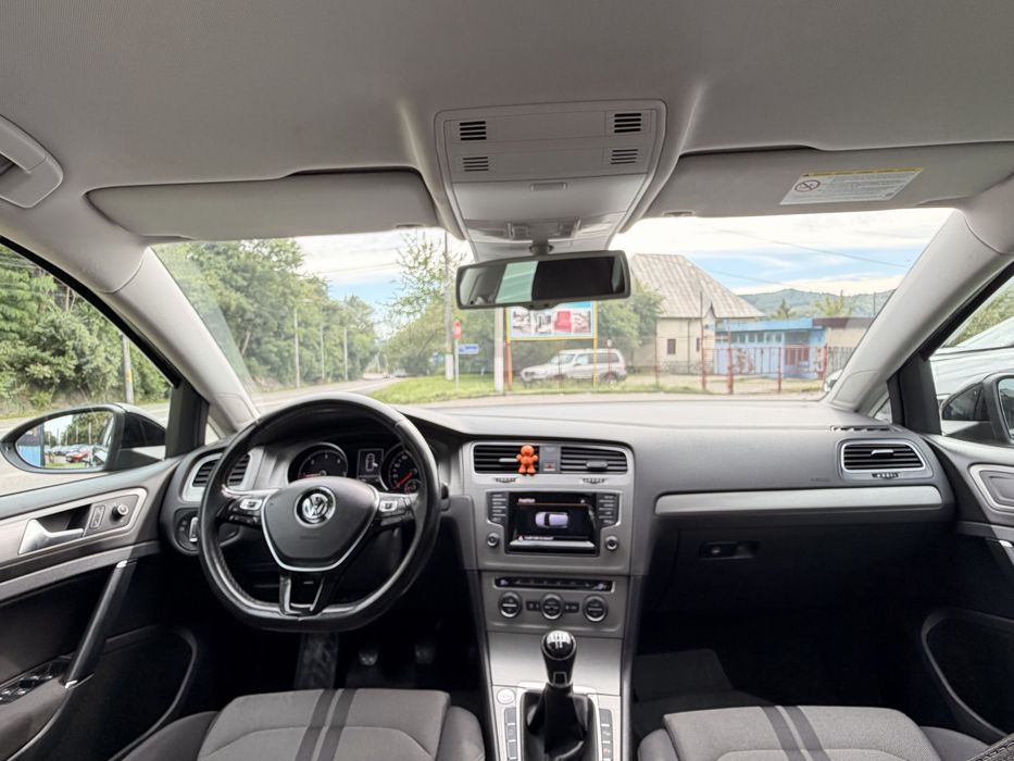 Volkswagen Golf 7  si in rate