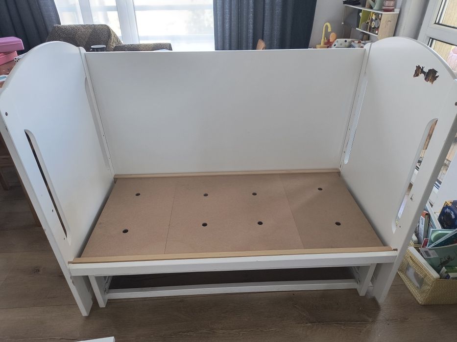 Бебешка кошара Арбор