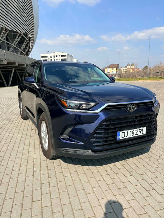 TOYOTA Highlander 2024 — imagine 21