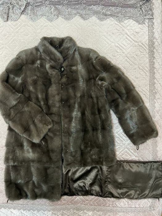 Продам норковую шубу