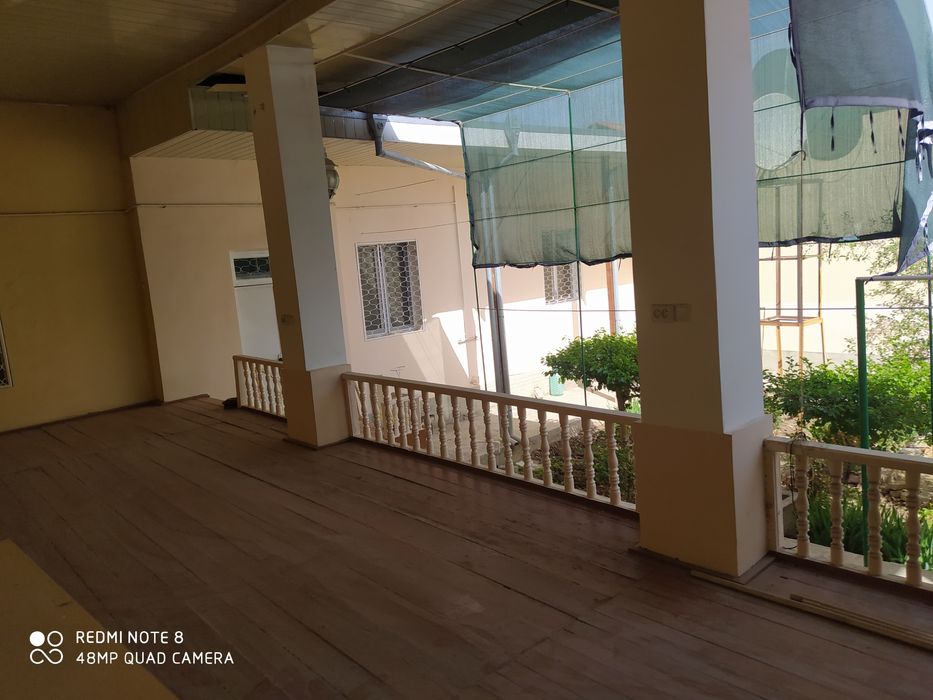 Urganch shaharida 425m²