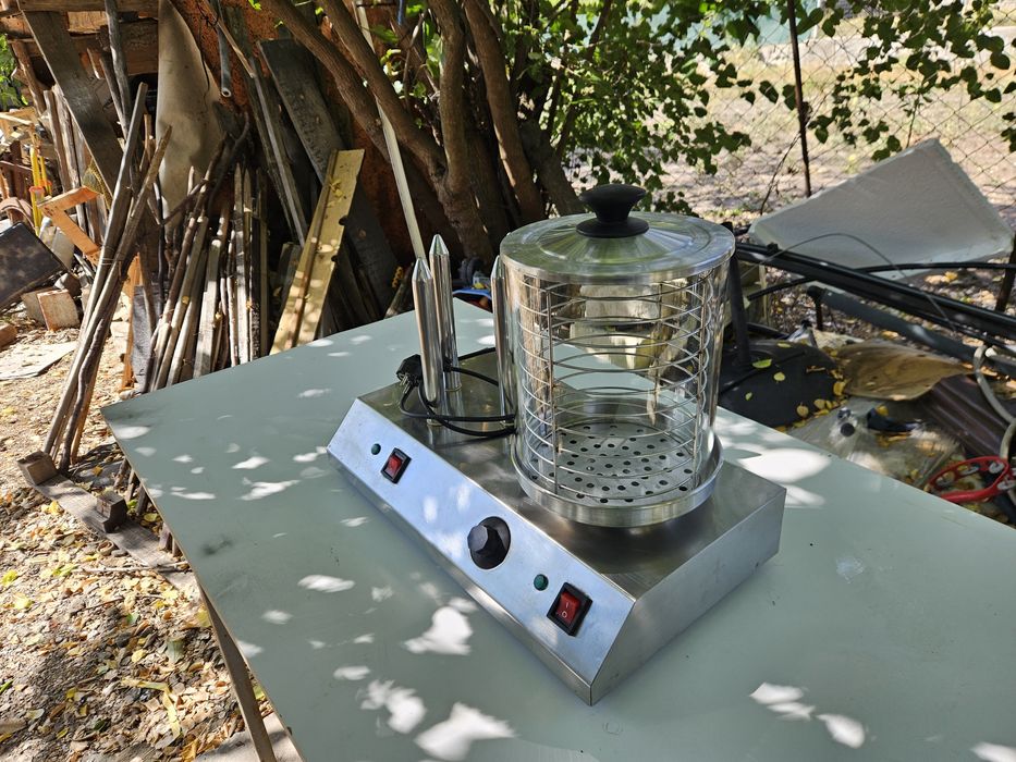 Хот Дог машина със 2 броя работещи  Шишове със стъклен буркан 290лв.