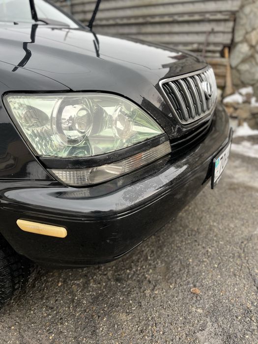 Продам лексус рх 300