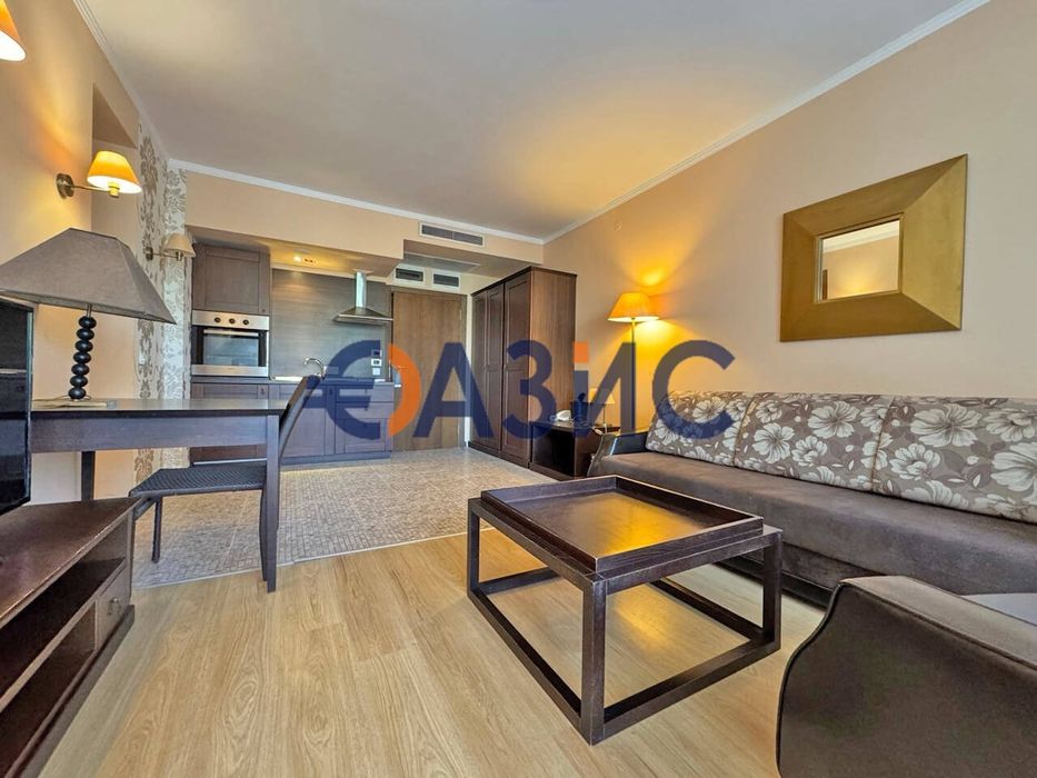 Двустаен апартамент в комплекс Royal Beach Barcelo, 89 кв.м., Слънчев бряг, България, 100 000 евро #33805154