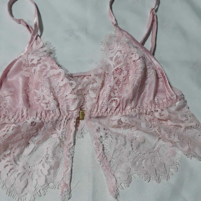 Дамско     Белъо