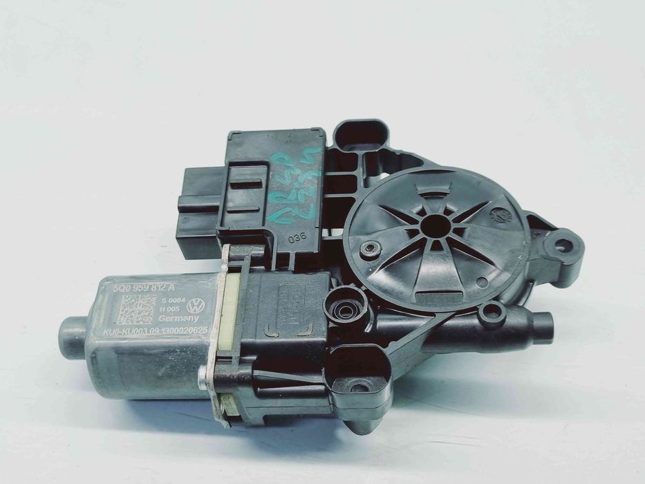 Motoras geam dreapta spate Seat Leon (5F1) [Fabr 2012-2018] 5Q0959812A