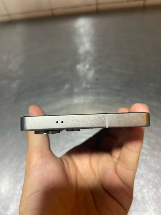 Samsung s25 ultr 12.512 gb