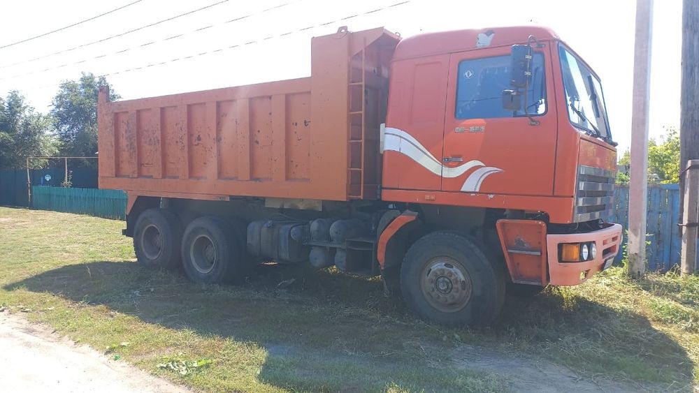 Самосвал Донфенг