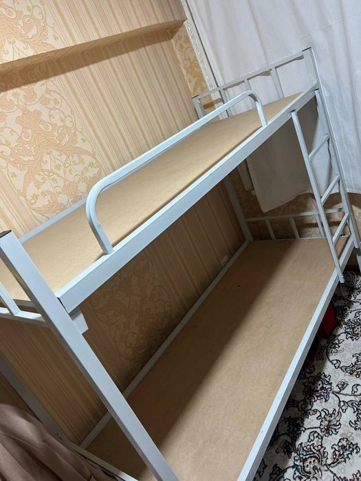 Кровать двухэтажная