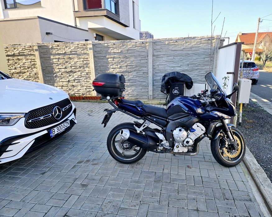 Vând Yamaha FZ1 fazer