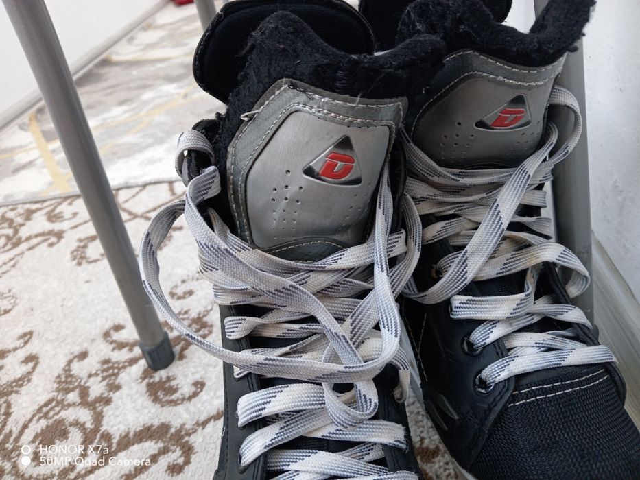 Коньки размер 40