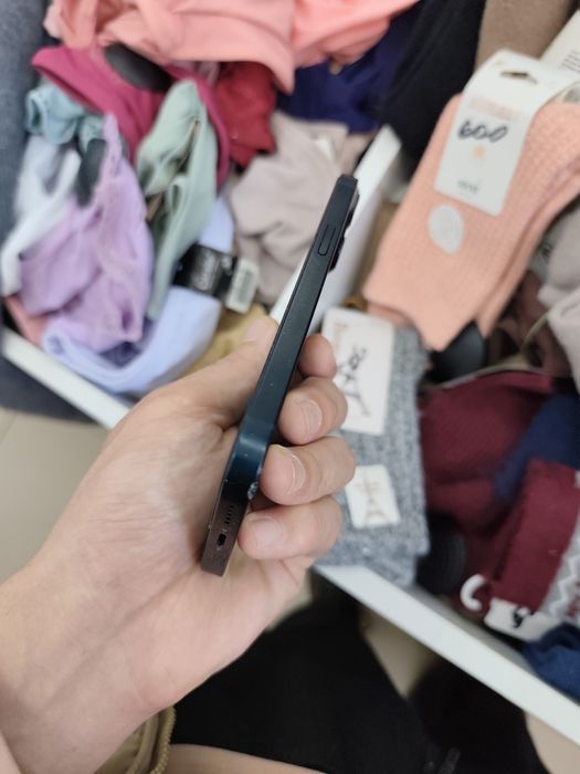 Айфон 13 сост хороший