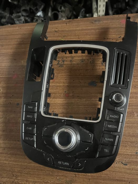 panou consola audi a4 b8 cod 8t0919609