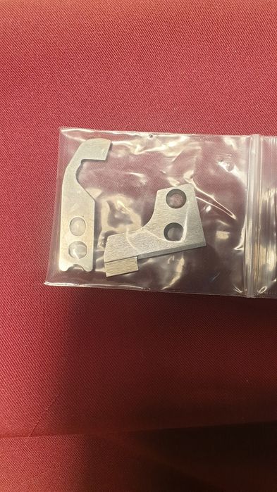 Продам ножи на оверлок