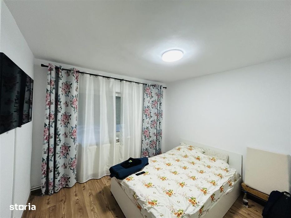 Apartament 3 camere, decomandat, 2 bai, mobilat si utilat — fotografia 1