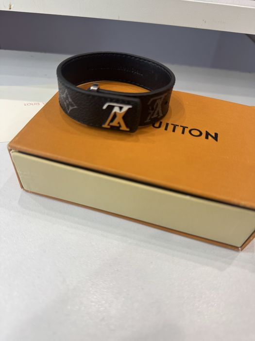 Louis Vuitton LV Slim Bracelet