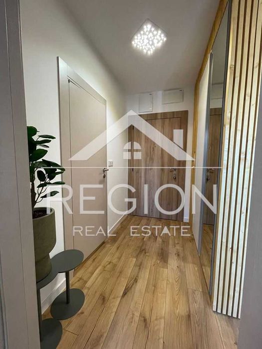 Дава се под наем Двустаен апартамент в Варна, Победа - 70 кв.м за 612 € - Снимка #4