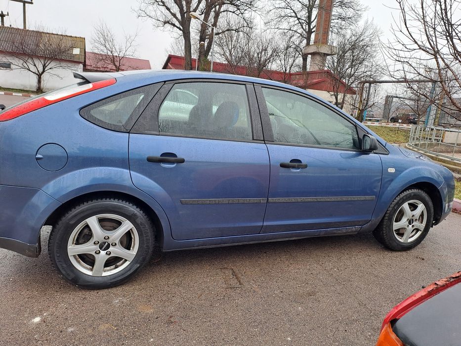 Vând Ford focus 2006