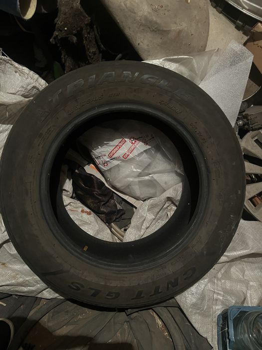 Продам резину 195/65/r15