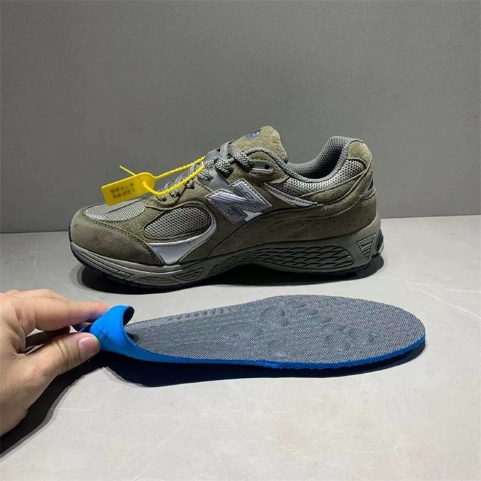 Кроссовки новые NB 41р. 255мм..