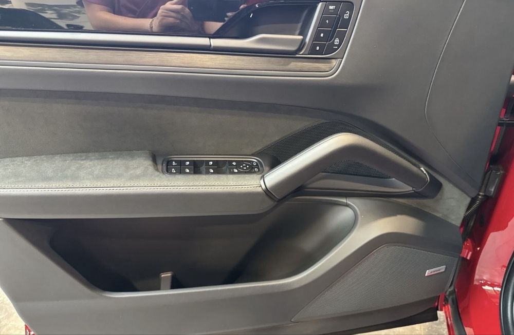 Porsche Cayenne GTS Coupé 2026