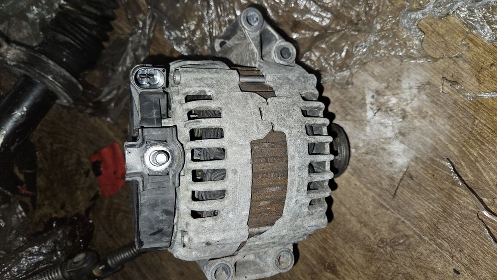 Алтернатор за Mercedes(w164/X164/w221)4.2cdi/4.5cdi