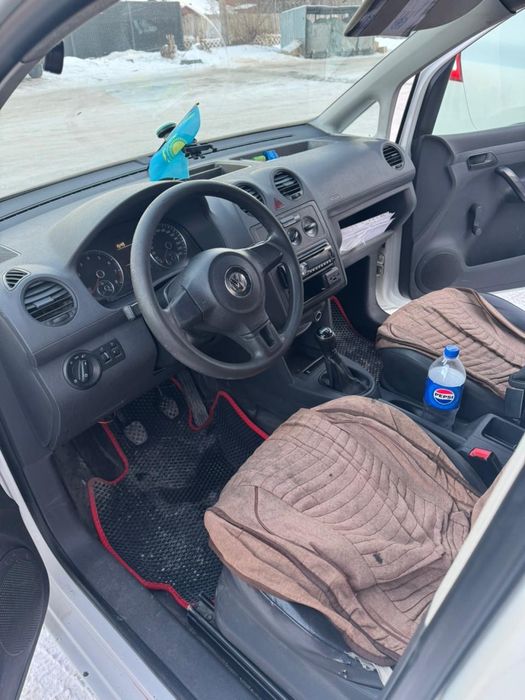 Продам Volkswagen caddy 2013
