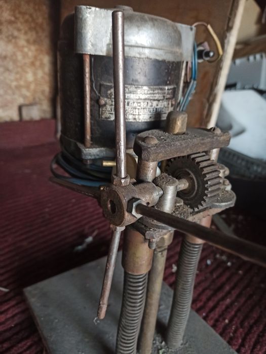 Сверильный станок